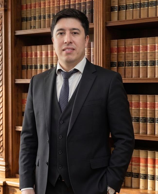 Dr. Gastón Blanco