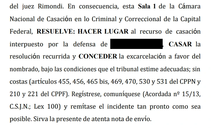 Resolución: falta de mérito en casación penal